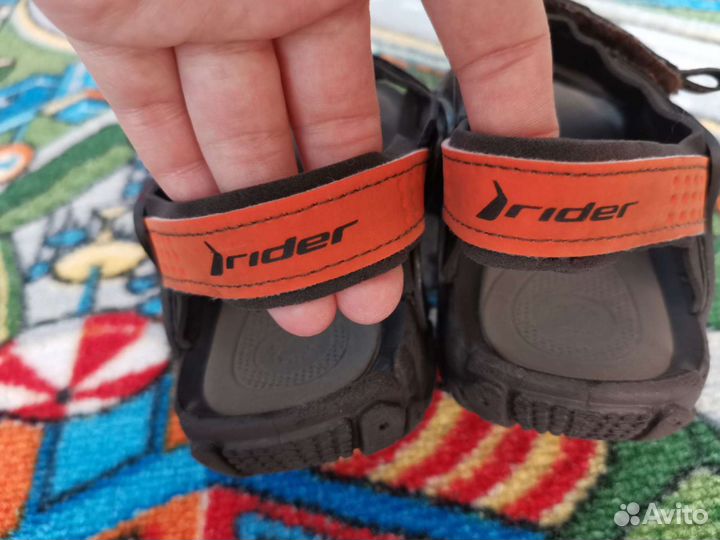 Летние открытые сандали