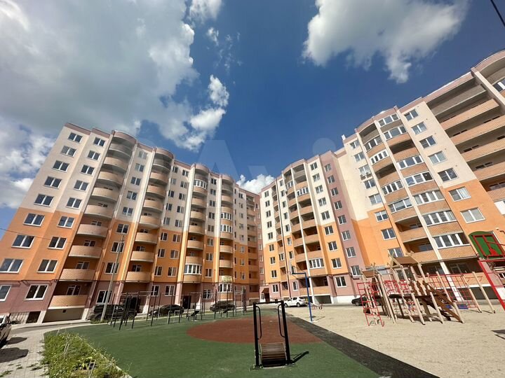 2-к. квартира, 64,7 м², 4/9 эт.
