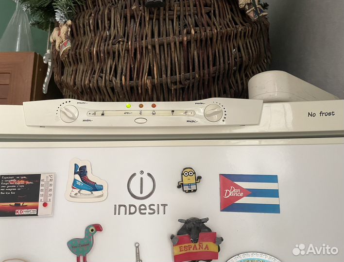 Холодильник indesit c 236 NF g