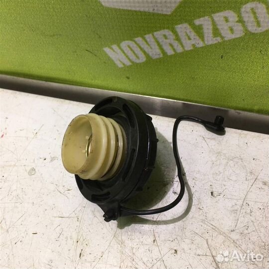 Крышка топливного бака Хендай Элантра 3