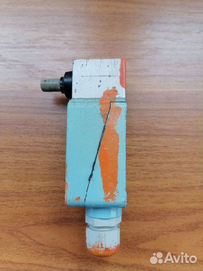 Концевой выключатель