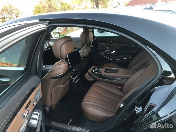 Аренда автомобилей премиум класса в Сочи