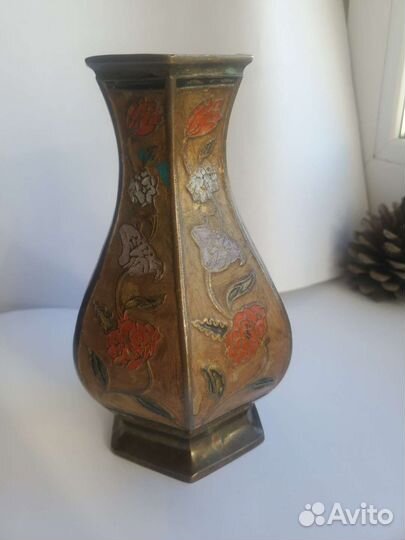 Ваза латунь