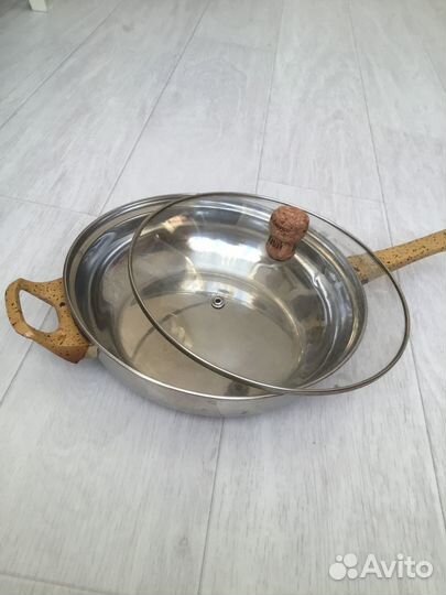 Сковорода с крышкой диаметр 24 см