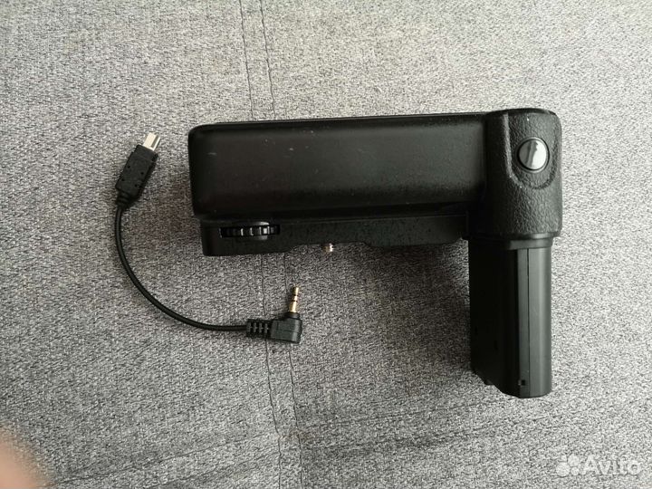 Батарейный блок MB-N10 аналог