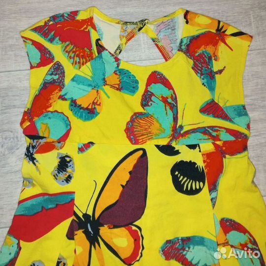 Платье для девочки с бабочками 5-6 лет
