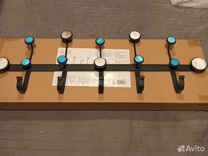 Вешалка настенная с5 крючками новая