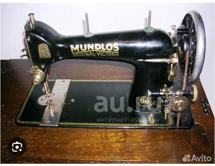 Швейная машинка антикварная