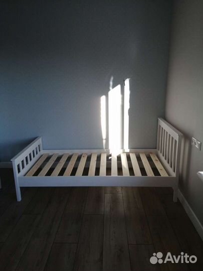 Кровать детская