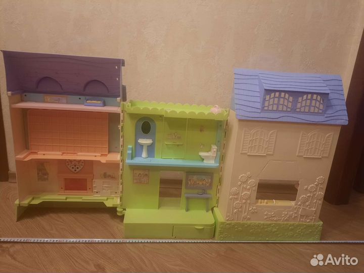 Большой кукольный домик