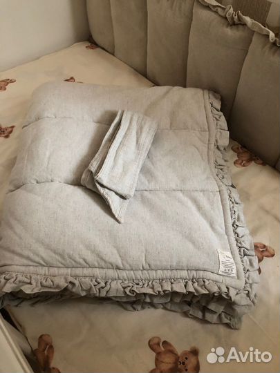 Бортики в кроватку