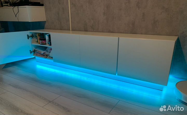 Тумба под телевизор