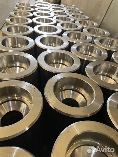 Токарь фрезеровщик. Проточить расточить нарезать