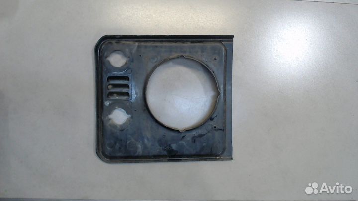 Ресничка под фару Land Rover Defender, 1984