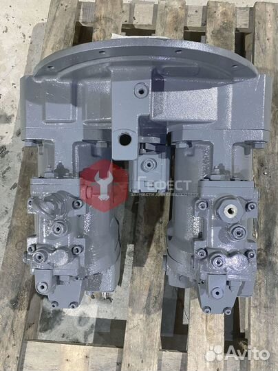 Основной насос Hitachi ZX350K-3 9256100