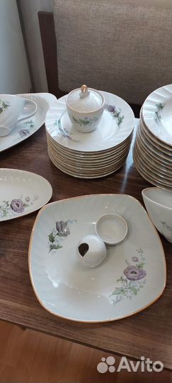 Набор столовой посуды на 12 персон