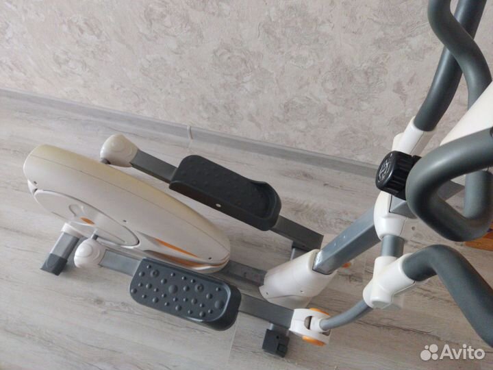 Тренажёр эллипсоид