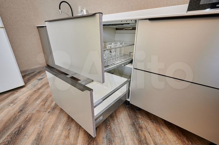 2-к. квартира, 68 м², 13/16 эт.