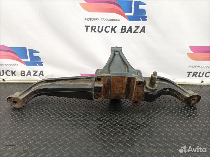 Кронштейн пневморессоры левый