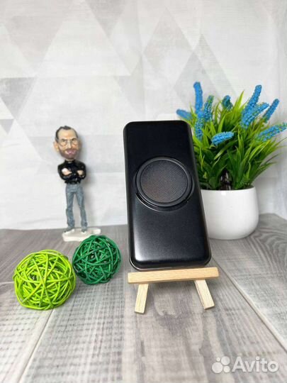 Повербанк Power bank с беспроводной зарядкой
