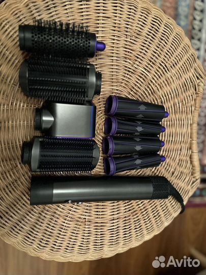 Стайлер для волос Dyson Airwrap