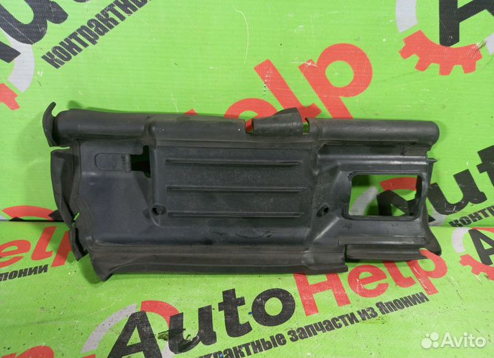 Воздухозаборник volvo V70 BW правый