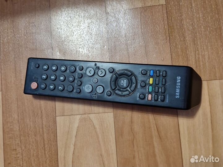 Телевизор бу Samsung le37s81bx/bwt