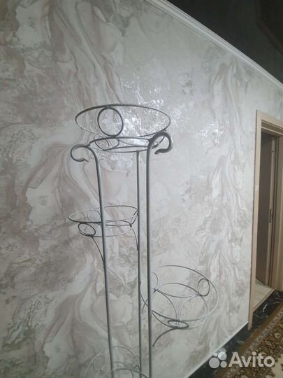 Подставка для цветов напольная