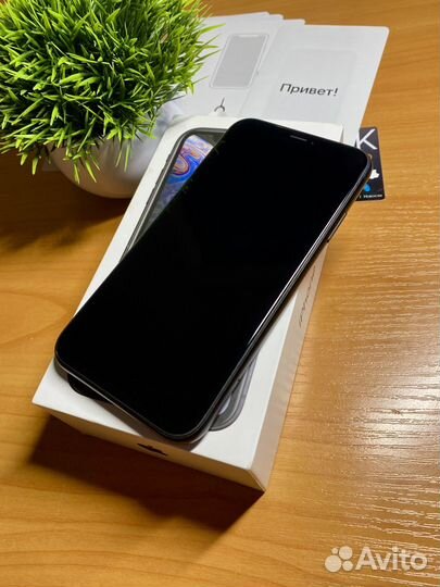 iPhone Xr, 128 ГБ