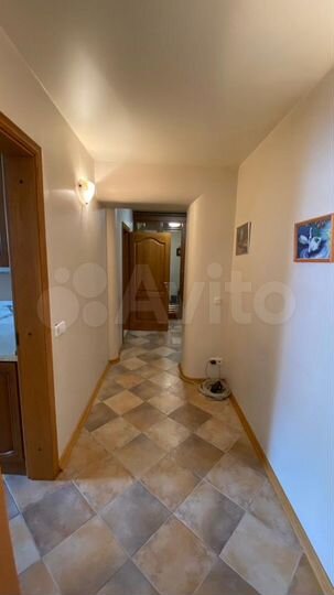 2-к. квартира, 64,5 м², 5/10 эт.