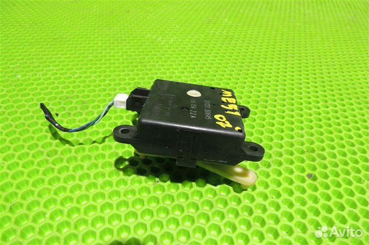 Сервопривод заслонки печки Nissan Elgrand ME51