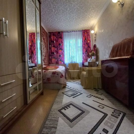 3-к. квартира, 68 м², 1/10 эт.