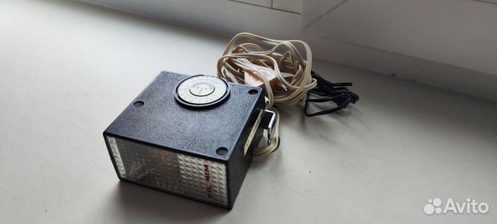 Фотолампа с отражателем и фотовспышка FIL 41M