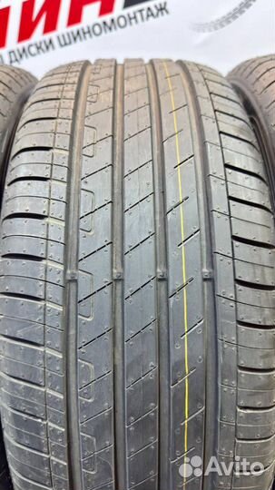 Goodyear EfficientGrip Performance 215/55 R17