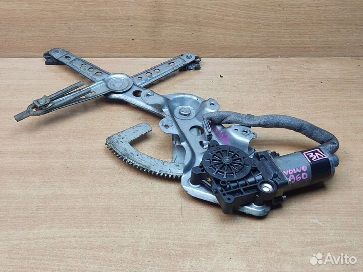 Стеклоподъёмник задний левый, Volvo 960