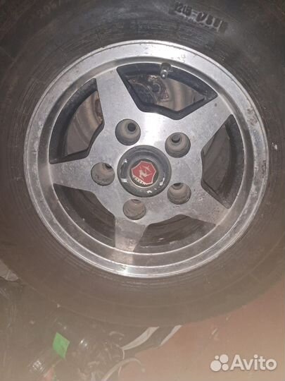 Продам колеса на литых дисках 205/70/14. 5 штук