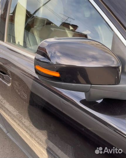 Динамические поворотники на Volvo XC70 2 (BZ) XC90