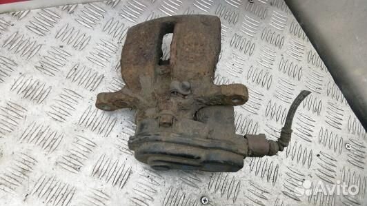 Суппорт тормозной задний правый audi A6 C7 (DEA25O