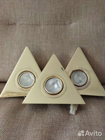 Фонарики мебельные 3шт+2 лампочки