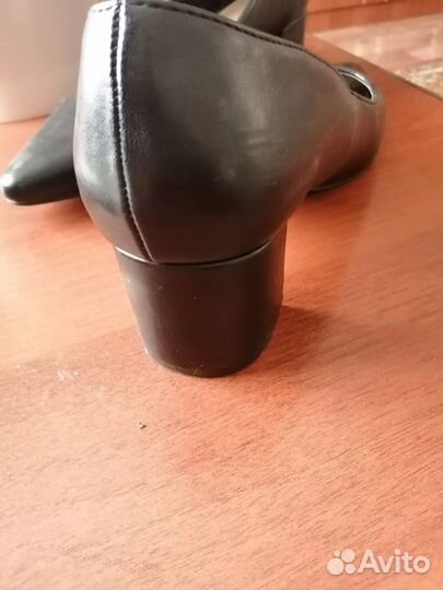 Продам обувь