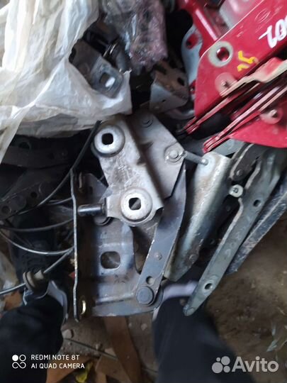 Петли капота дверей багажника land rover