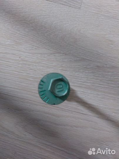 Болт сход-развальный задней подвески Мазда 3