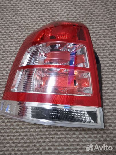 Фонарь задний левый opel zafira b