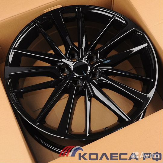 Диски TY81 8/19 5x114.3 ET40 d60.1 gloss black