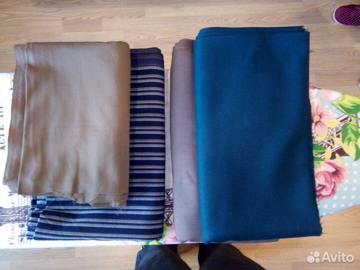 Отрезы костюмные (букле, сукно, шерсть)