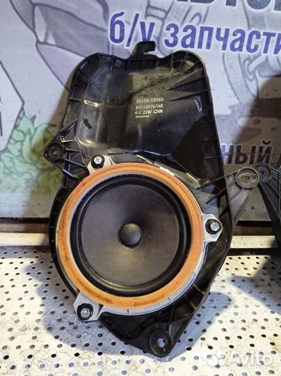 Динамик Toyota Alphard