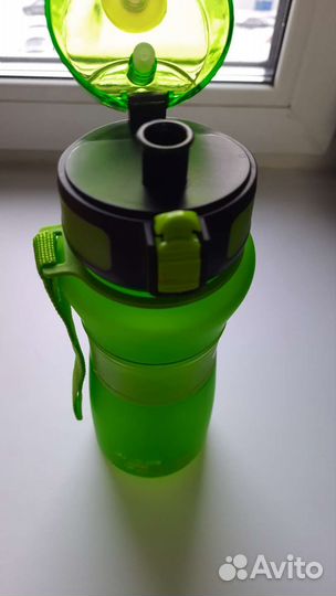 Спортивная бутылочка