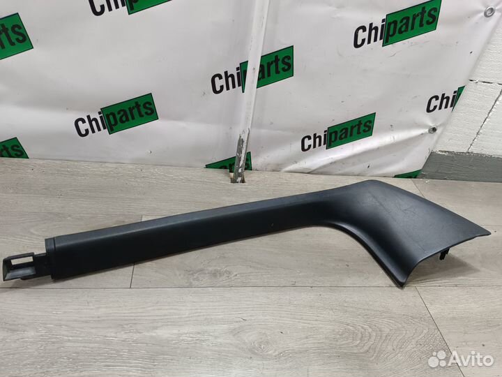 Обивка порога перед право для Skoda Octavia A5