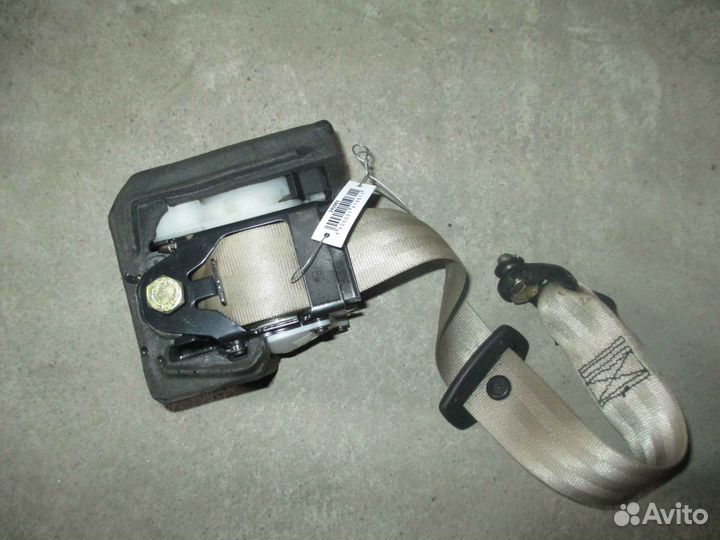 Ремень безопасности Audi A4 B5 рест. 2001