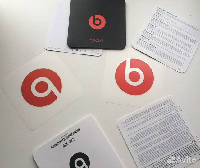 Аксессуары и динамики оригинальные BeatsX